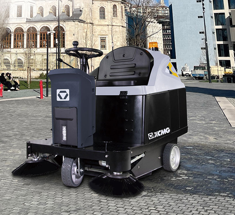 XCMG Official XGHD100 Ride on Sweeper and Scrubber Floor Sweeper Machine - Industriell sopmaskin: bild 2 XCMG Official XGHD100 Ride on Sweeper and Scrubber Floor Sweeper Machine - Industriell sopmaskin: bild 2