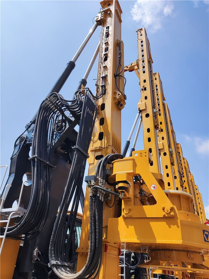 XCMG Official Xr280e Hydraulic Rotary Table Drill Rig Used Drilling Rig Machine for Sale - Borrmaskin: bild 3 XCMG Official Xr280e Hydraulic Rotary Table Drill Rig Used Drilling Rig Machine for Sale - Borrmaskin: bild 3