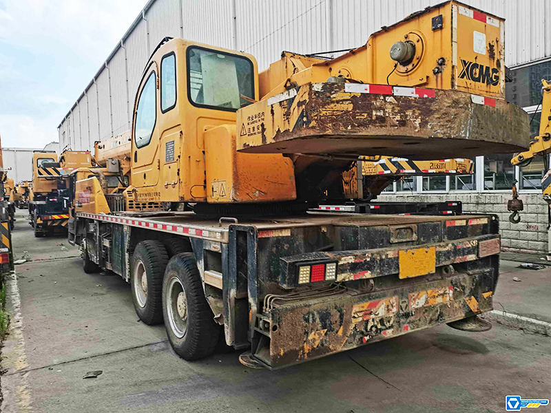 XCMG QY25K-II 25ton 2014 used second hand pickup crane for sale - Mobilkran: bild 2 XCMG QY25K-II 25ton 2014 used second hand pickup crane for sale - Mobilkran: bild 2