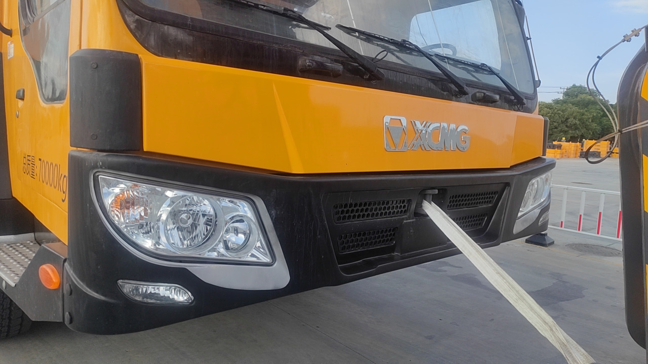 XCMG Truck crane Second Hand mobile hydraulic crane QAY160 Used - Mobilkran: bild 4 XCMG Truck crane Second Hand mobile hydraulic crane QAY160 Used - Mobilkran: bild 4