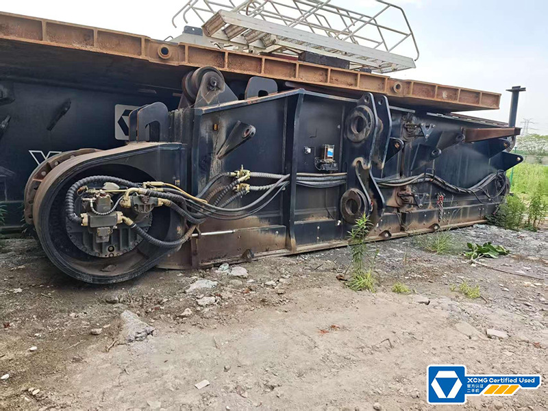 XCMG XGC28000 used 2000ton large tons crawler crane price - Bandgående kran: bild 1 XCMG XGC28000 used 2000ton large tons crawler crane price - Bandgående kran: bild 1