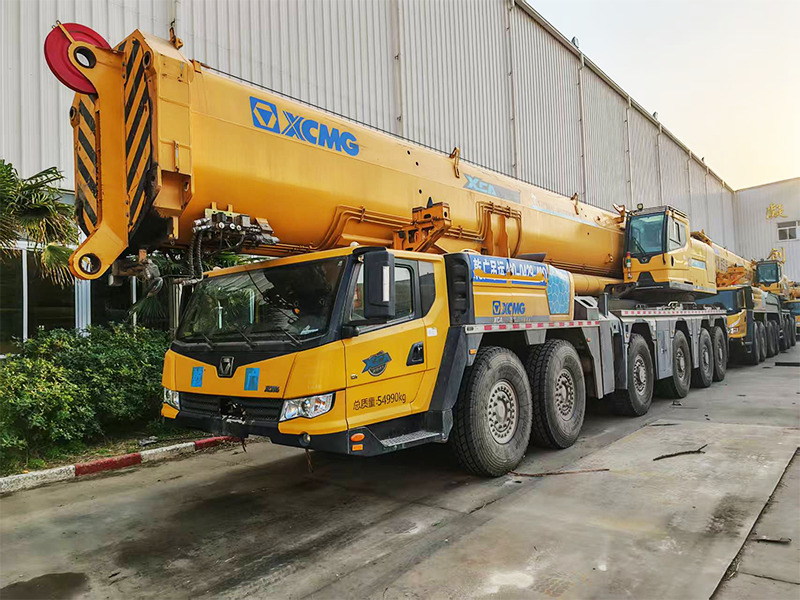 XCMG used XCA460 460ton mobile hydraulic all terrain crane price - Allterrängkran: bild 3 XCMG used XCA460 460ton mobile hydraulic all terrain crane price - Allterrängkran: bild 3