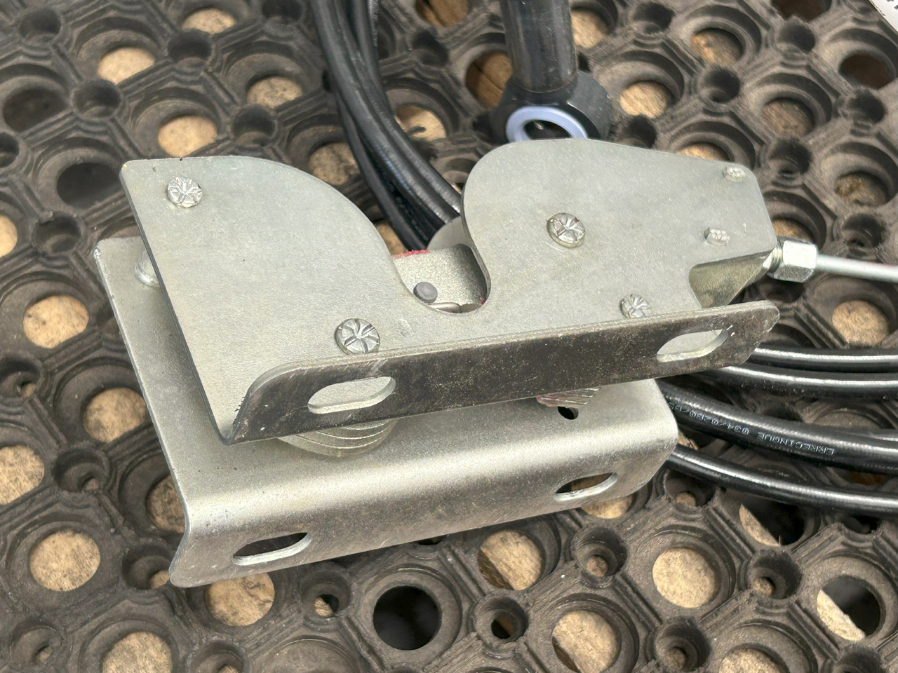 Ny Hydraulcylinder IVECO EUROCARGO 75E MLC CABIN LIFTING KIT: bild 10