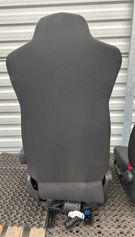 IVECO NEW SEAT IVECO S-WAY - Säte: bild 3 IVECO NEW SEAT IVECO S-WAY - Säte: bild 3