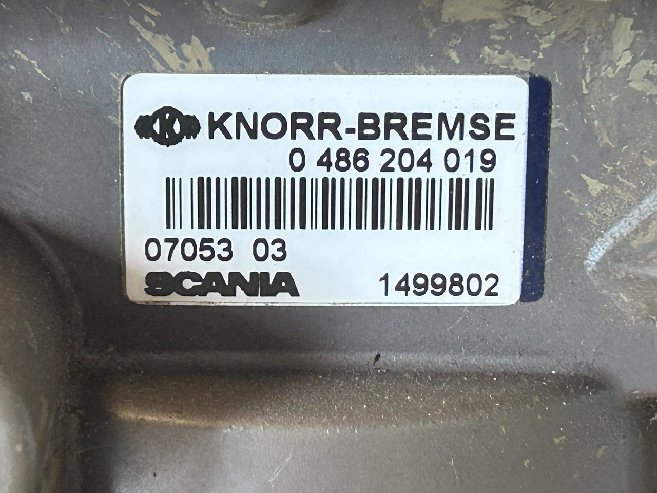 KNORR-BREMSE REAR AXLE EBS MODULATOR SCANIA - Bromsventil: bild 5 KNORR-BREMSE REAR AXLE EBS MODULATOR SCANIA - Bromsventil: bild 5