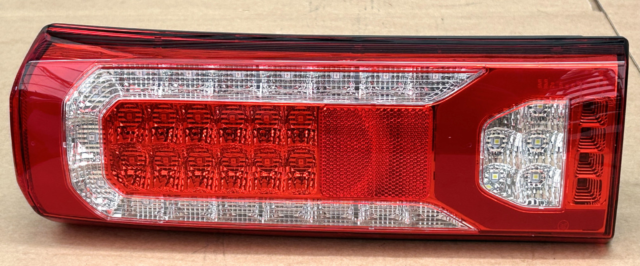 MERCEDES A SET OF LED REAR LAMPS AROCS ACTROS MP4 MP5 - Bakljus: bild 2 MERCEDES A SET OF LED REAR LAMPS AROCS ACTROS MP4 MP5 - Bakljus: bild 2