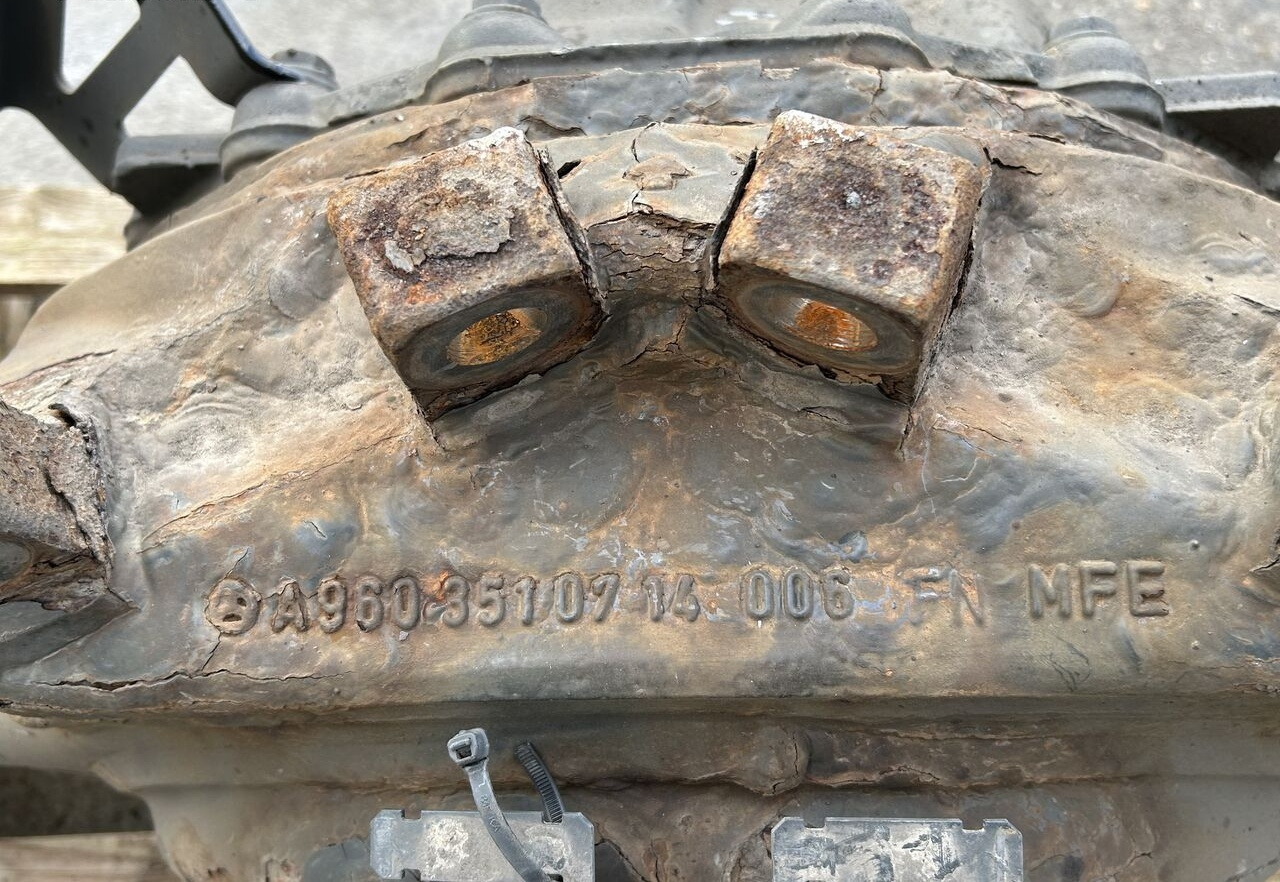 Mercedes-Benz ACTROS MP4 2,277 Mercedes-Benz ACTROS MP4 truck - Differential för Lastbil: bild 3 Mercedes-Benz ACTROS MP4 2,277 Mercedes-Benz ACTROS MP4 truck - Differential för Lastbil: bild 3