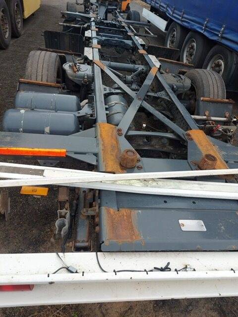 Mercedes-Benz Actros Mercedes-Benz ACTROS MP4 truck - Ram/ Chassi för Lastbil: bild 3 Mercedes-Benz Actros Mercedes-Benz ACTROS MP4 truck - Ram/ Chassi för Lastbil: bild 3