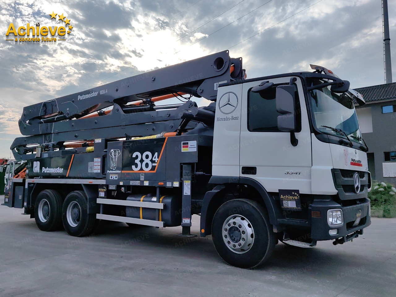 PUTZMEISTER PUTZMEISTER M38-4Z 2013 HOT SALE Mercedes-Benz【ACHIEVE】TOP CONDITION!!! - Betongpump: bild 2 PUTZMEISTER PUTZMEISTER M38-4Z 2013 HOT SALE Mercedes-Benz【ACHIEVE】TOP CONDITION!!! - Betongpump: bild 2