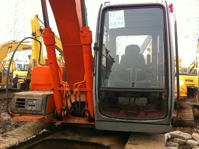 Excellent Condition Used Hitachi Ex120-5 Excavator, Hitachi Ex120 Ex120-5 Excavator - Bandgrävare: bild 1 Excellent Condition Used Hitachi Ex120-5 Excavator, Hitachi Ex120 Ex120-5 Excavator - Bandgrävare: bild 1