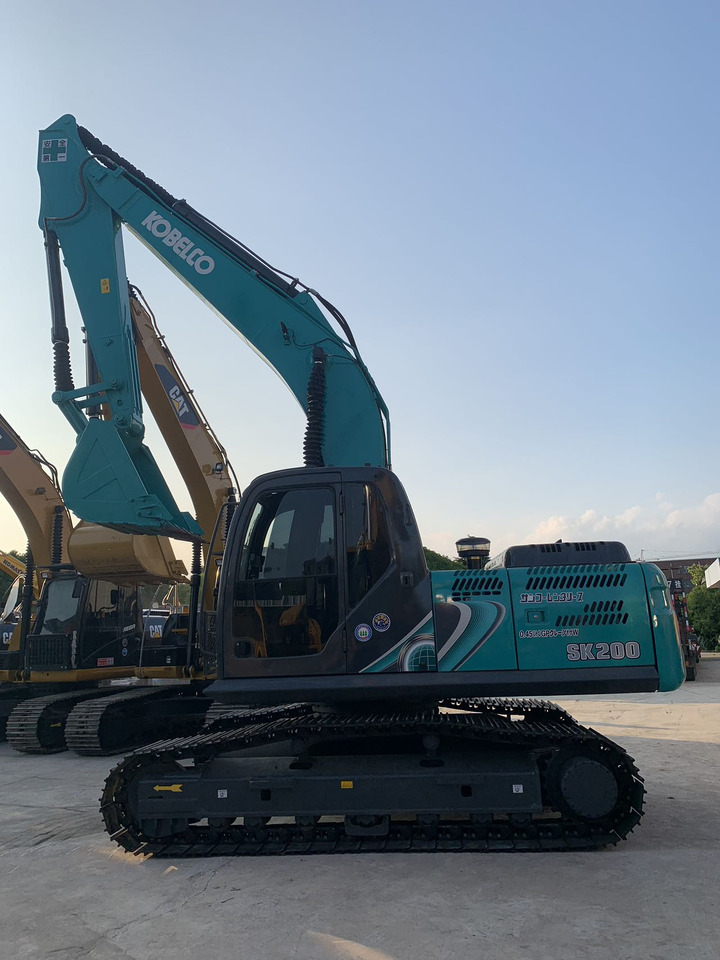 Kobelco Secondhand Excavator SK200 Cheap price - Bandgrävare: bild 3 Kobelco Secondhand Excavator SK200 Cheap price - Bandgrävare: bild 3