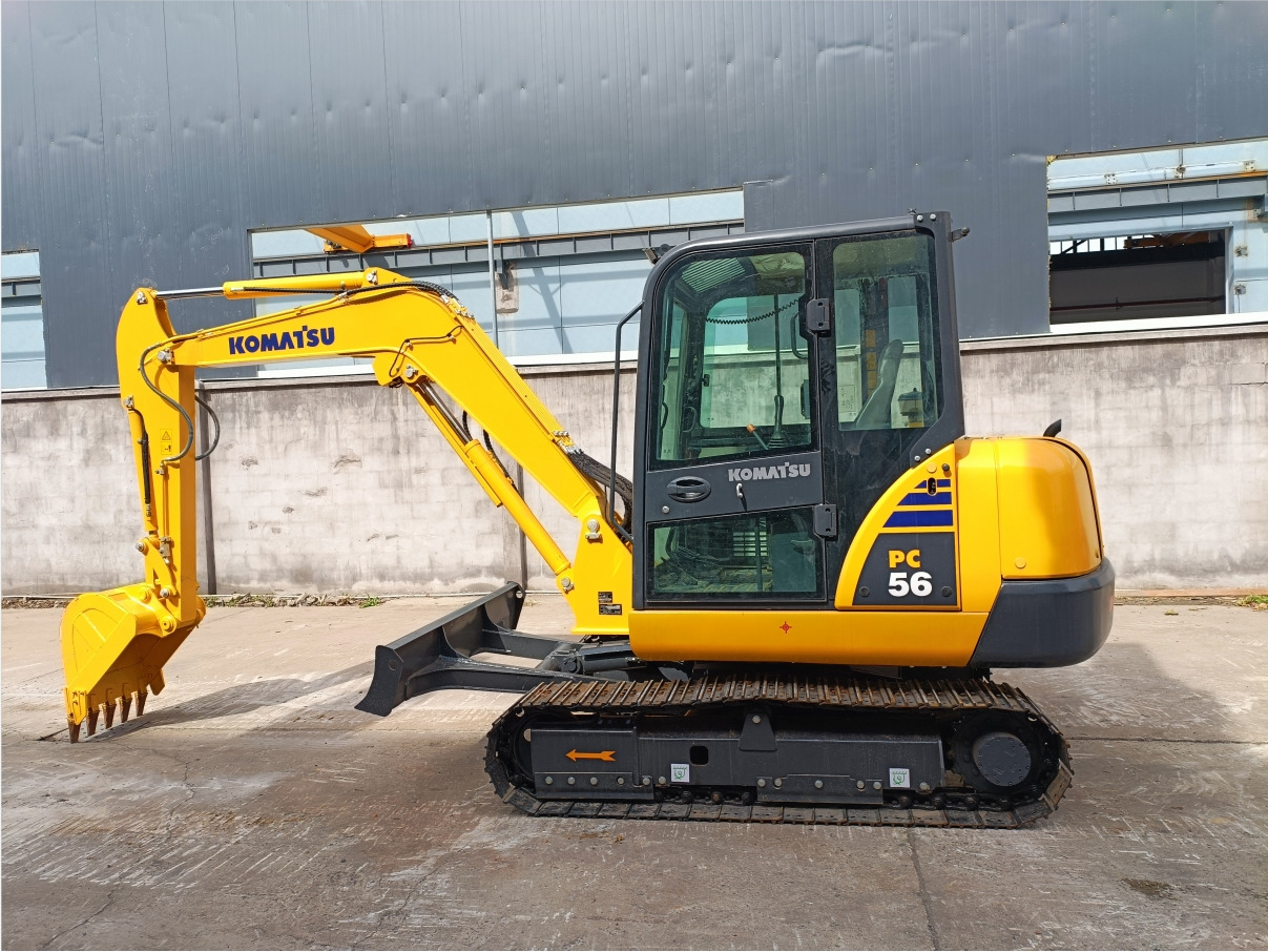 Komatsu PC56 Secondhand Condition Small Excavator - Bandgrävare: bild 1 Komatsu PC56 Secondhand Condition Small Excavator - Bandgrävare: bild 1