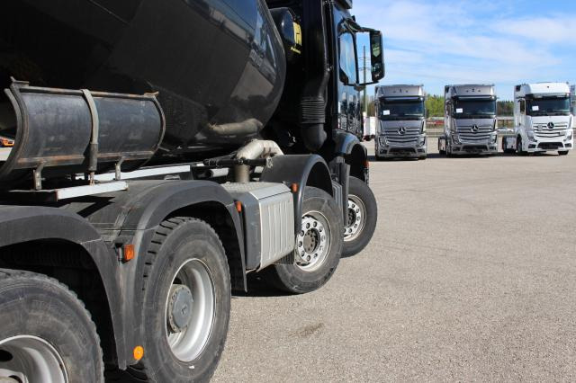 Mercedes-Benz Arocs 3745 B 36,0 TO ZUL. - Betongbil: bild 5 Mercedes-Benz Arocs 3745 B 36,0 TO ZUL. - Betongbil: bild 5