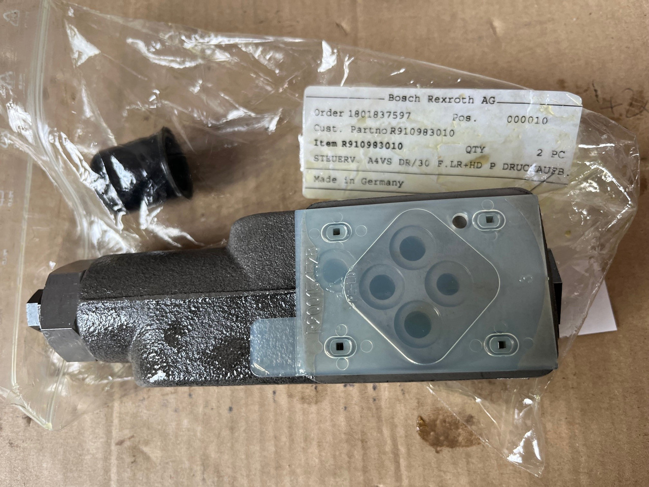 REXROTH Steuerventil A4VS DR/30 R910983010 - Reservdelar för Byggmaskiner: bild 1 REXROTH Steuerventil A4VS DR/30 R910983010 - Reservdelar för Byggmaskiner: bild 1