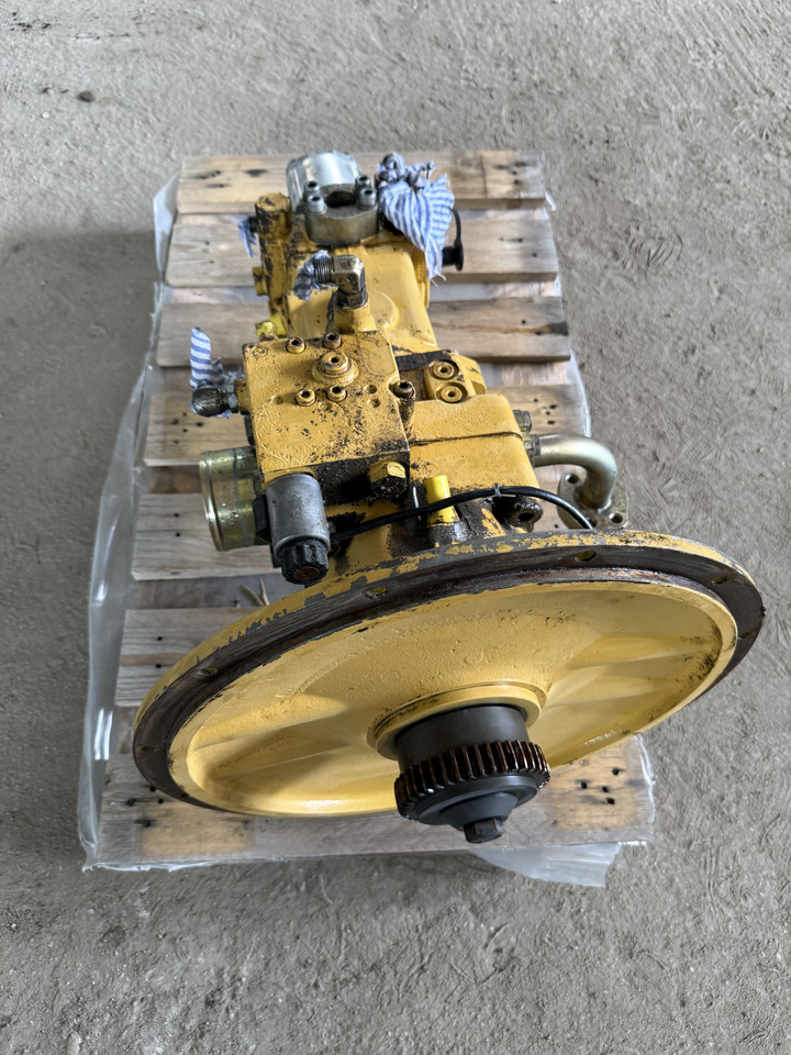 CATERPILLAR M313C - Hydraulpump för Grävmaskin på däck: bild 2 CATERPILLAR M313C - Hydraulpump för Grävmaskin på däck: bild 2
