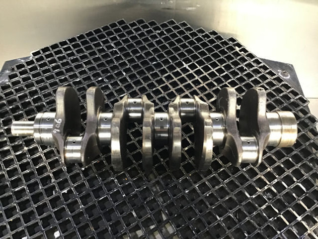 Liebherr Crankshaft D904/D914 - Vevaxel: bild 2 Liebherr Crankshaft D904/D914 - Vevaxel: bild 2