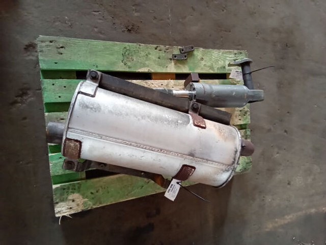 Liebherr Exhaust Silencer - Ljuddämpare: bild 3 Liebherr Exhaust Silencer - Ljuddämpare: bild 3