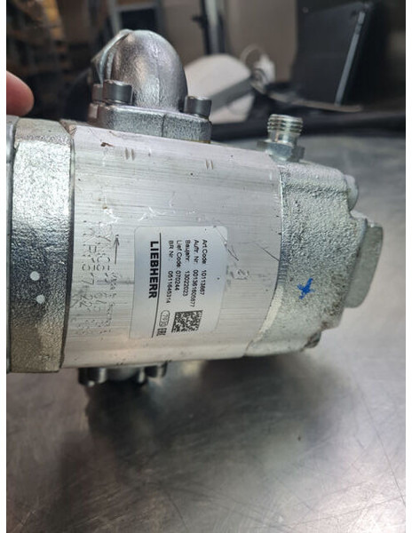 Liebherr Fan Motor - Fläktmotor: bild 2 Liebherr Fan Motor - Fläktmotor: bild 2