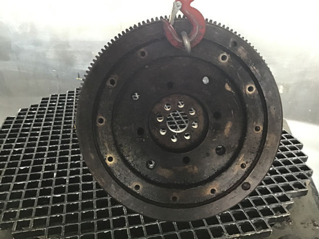 Liebherr Flywheel SAE2 - Svänghjul: bild 1 Liebherr Flywheel SAE2 - Svänghjul: bild 1