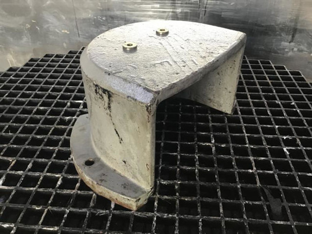 Liebherr Grease Housing - Växellåda: bild 1 Liebherr Grease Housing - Växellåda: bild 1