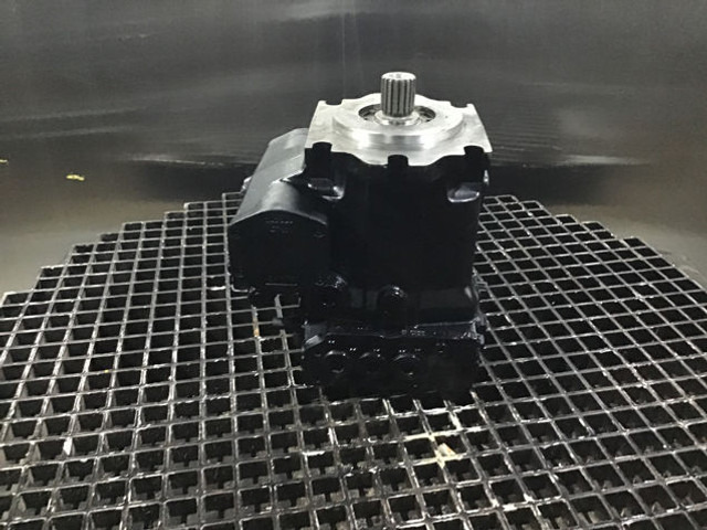 Liebherr Hydraulic Pump - Hydraulpump: bild 2 Liebherr Hydraulic Pump - Hydraulpump: bild 2