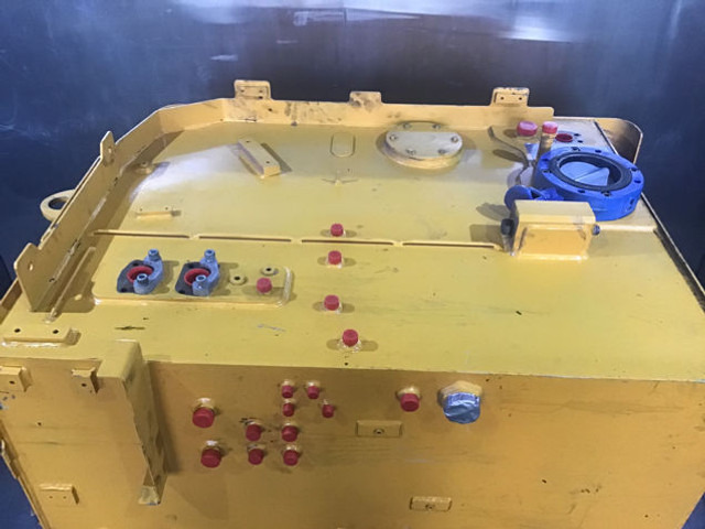 Liebherr Hydraulic Tank - Hydrauliktank: bild 5 Liebherr Hydraulic Tank - Hydrauliktank: bild 5