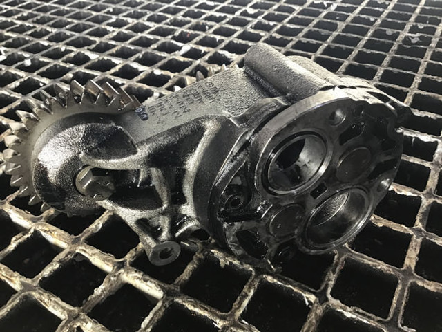 Liebherr Oil Pump - Oljepump: bild 3 Liebherr Oil Pump - Oljepump: bild 3