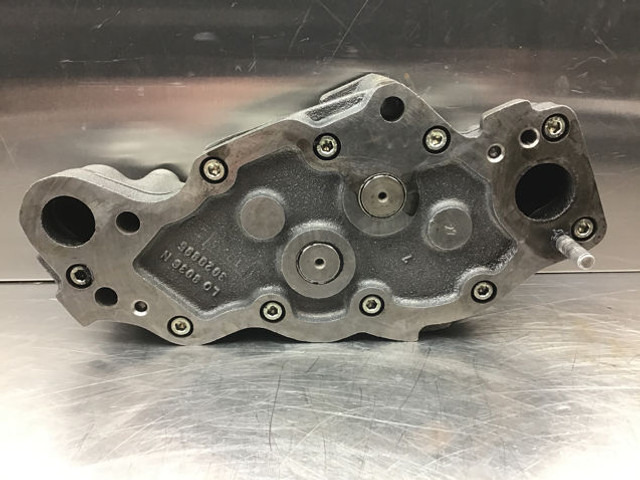 Liebherr Oil Pump - Oljepump: bild 2 Liebherr Oil Pump - Oljepump: bild 2
