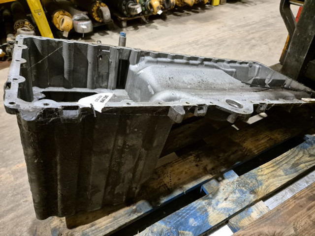Liebherr Oil Sump - Vevhus: bild 2 Liebherr Oil Sump - Vevhus: bild 2