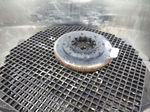 Liebherr flywheel - Svänghjul: bild 2 Liebherr flywheel - Svänghjul: bild 2