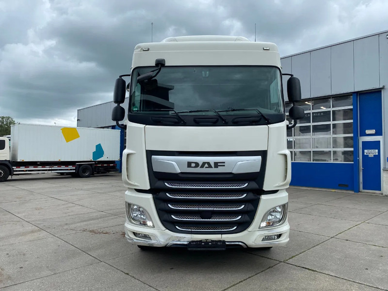 DAF XF 106.480 SC / 6x2/4 / Steering Axle - Dragbil: bild 2 DAF XF 106.480 SC / 6x2/4 / Steering Axle - Dragbil: bild 2