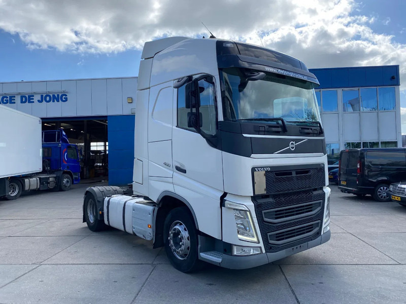 Volvo FH 13.460 Globetrotter / 2x Tank / 394.865 Km / Euro 6 - Dragbil: bild 3 Volvo FH 13.460 Globetrotter / 2x Tank / 394.865 Km / Euro 6 - Dragbil: bild 3