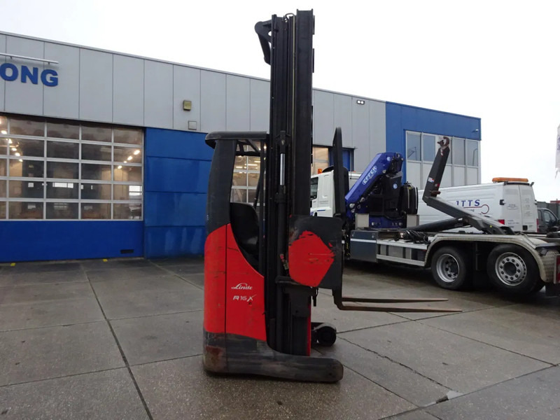 Linde R16X / 1600 kg / Reachtruck / Only for parts! - Skjutstativtruck: bild 2 Linde R16X / 1600 kg / Reachtruck / Only for parts! - Skjutstativtruck: bild 2