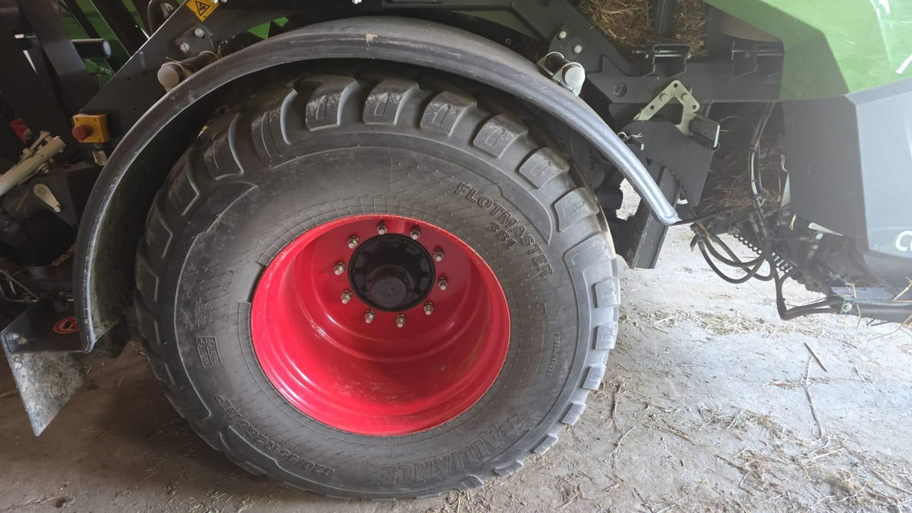 Fendt Rotana 160 V - Rundbalspress, Inplastar: bild 2 Fendt Rotana 160 V - Rundbalspress, Inplastar: bild 2