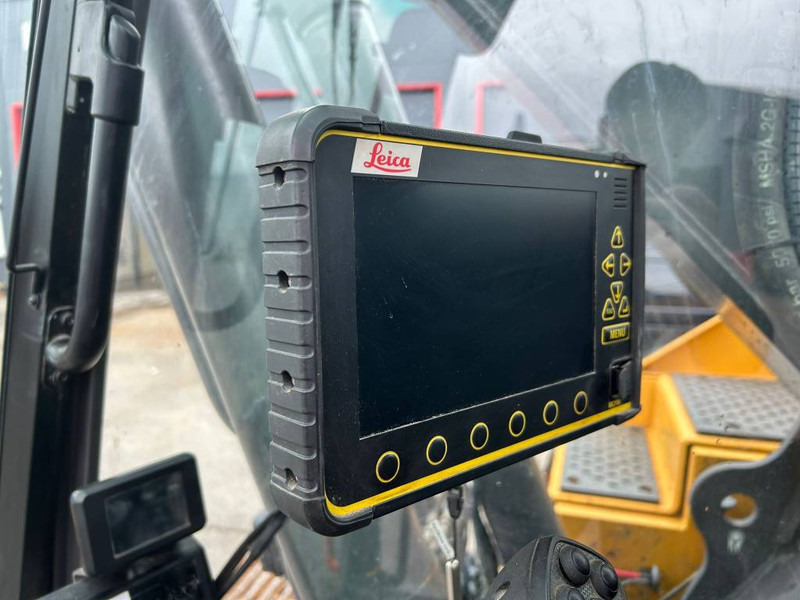 Bandgrävare Volvo EC 300 EL: bild 8