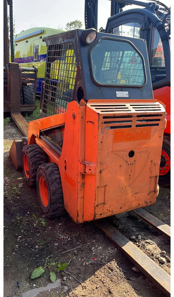 Bobcat S70 - Kompaktlastare/ Slirstyrda lastare: bild 3 Bobcat S70 - Kompaktlastare/ Slirstyrda lastare: bild 3