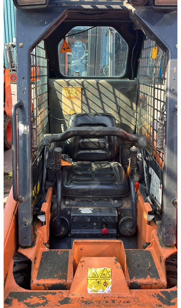 Bobcat S70 - Kompaktlastare/ Slirstyrda lastare: bild 4 Bobcat S70 - Kompaktlastare/ Slirstyrda lastare: bild 4