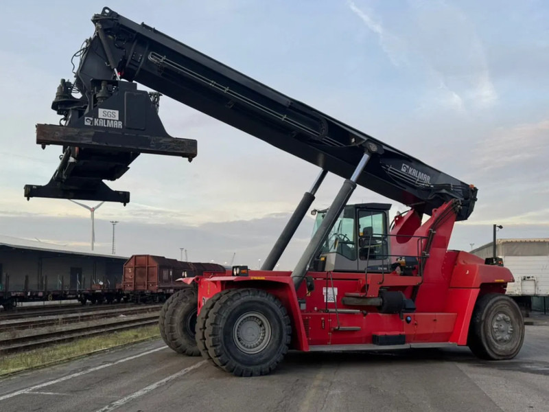 Kalmar DRF450-65S5 - Reachstacker: bild 1 Kalmar DRF450-65S5 - Reachstacker: bild 1