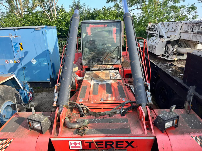 Terex Fantuzzi CS45KM FOR PARTS - Reachstacker: bild 2 Terex Fantuzzi CS45KM FOR PARTS - Reachstacker: bild 2