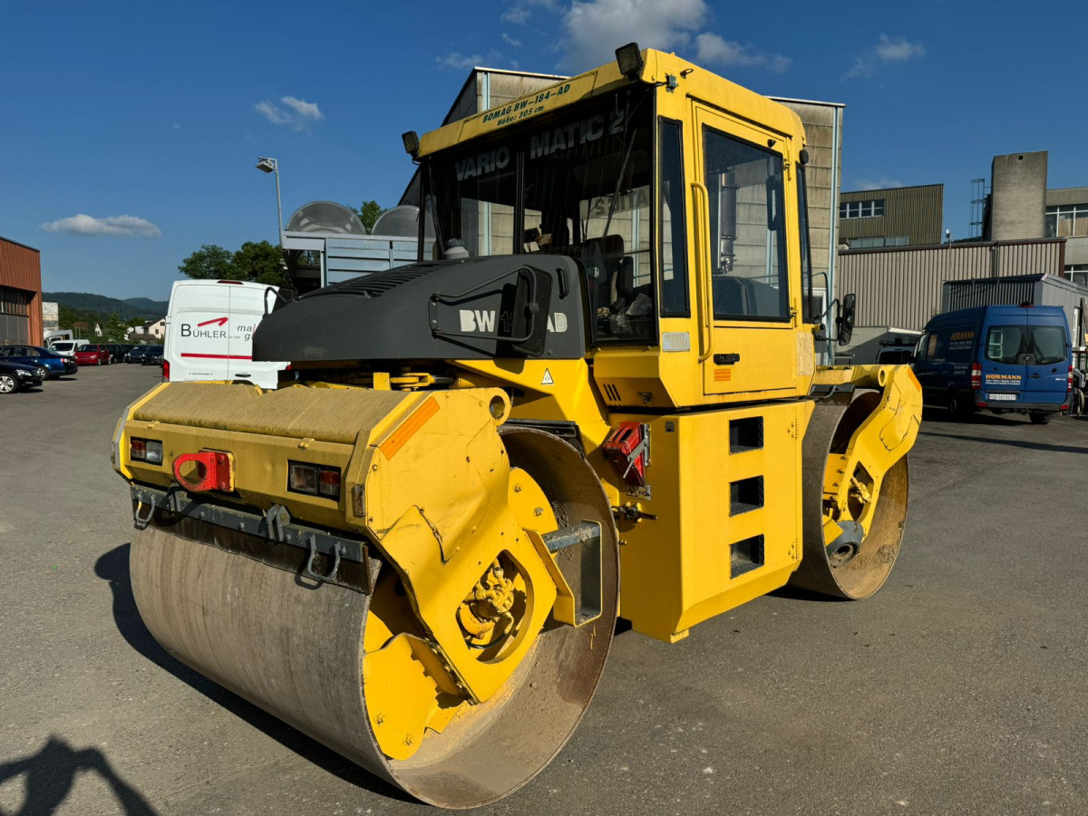 BOMAG BW 184 AD - Asfaltvält: bild 1 BOMAG BW 184 AD - Asfaltvält: bild 1