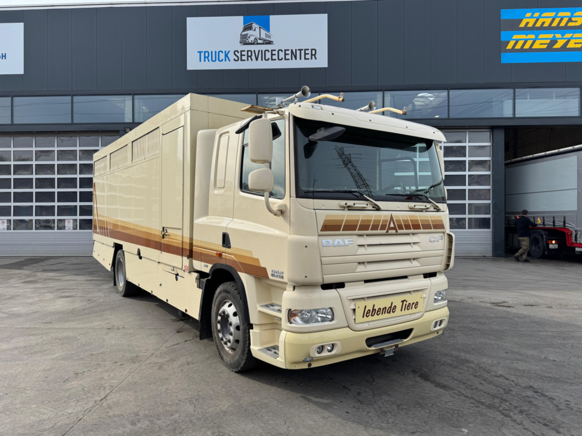 DAF CF410 4x2 - Djurtransport lastbil: bild 3 DAF CF410 4x2 - Djurtransport lastbil: bild 3