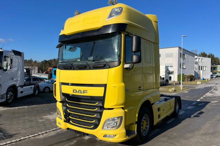 DAF XF510 4x2 - Dragbil: bild 1 DAF XF510 4x2 - Dragbil: bild 1