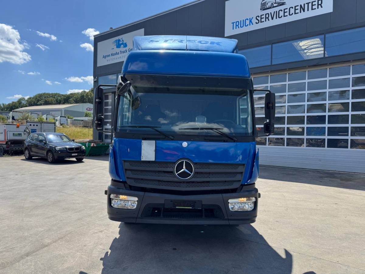 MERCEDES Atego 1330 4x2 - Dragbil: bild 2 MERCEDES Atego 1330 4x2 - Dragbil: bild 2