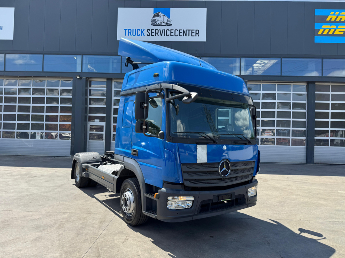 MERCEDES Atego 1330 4x2 - Dragbil: bild 3 MERCEDES Atego 1330 4x2 - Dragbil: bild 3