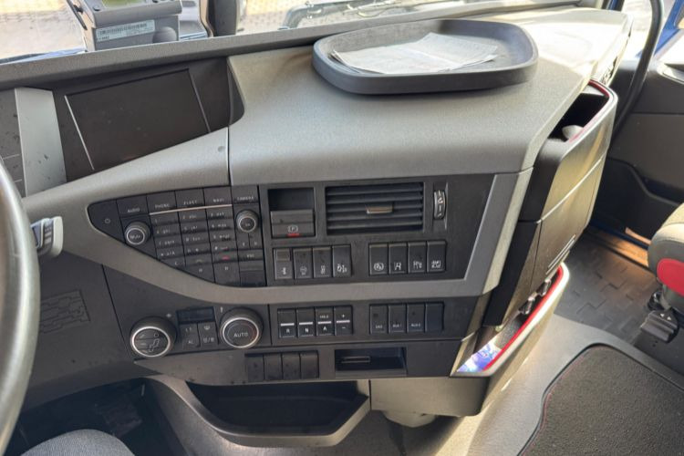 Dragbil Volvo FH-500 TC 4x2: bild 15