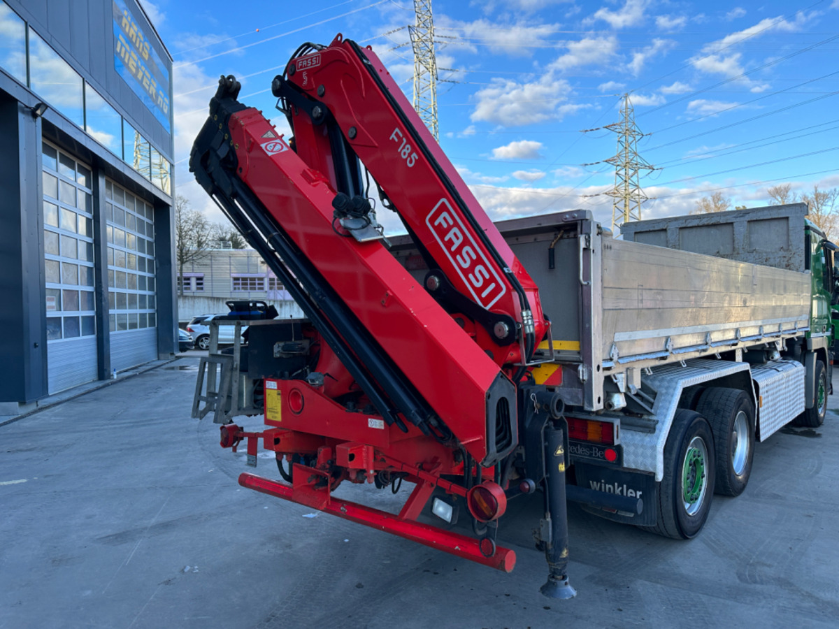 FASSI 185-5 mit Heckkonsole - Lastbilskran: bild 1 FASSI 185-5 mit Heckkonsole - Lastbilskran: bild 1