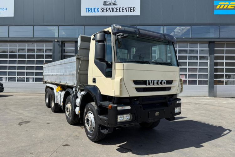 Iveco Trakker 450 8x4 - Tippbil lastbil: bild 4 Iveco Trakker 450 8x4 - Tippbil lastbil: bild 4