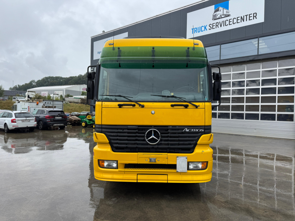 MERCEDES Actros 1835 4x2 - Kapellbil: bild 2 MERCEDES Actros 1835 4x2 - Kapellbil: bild 2