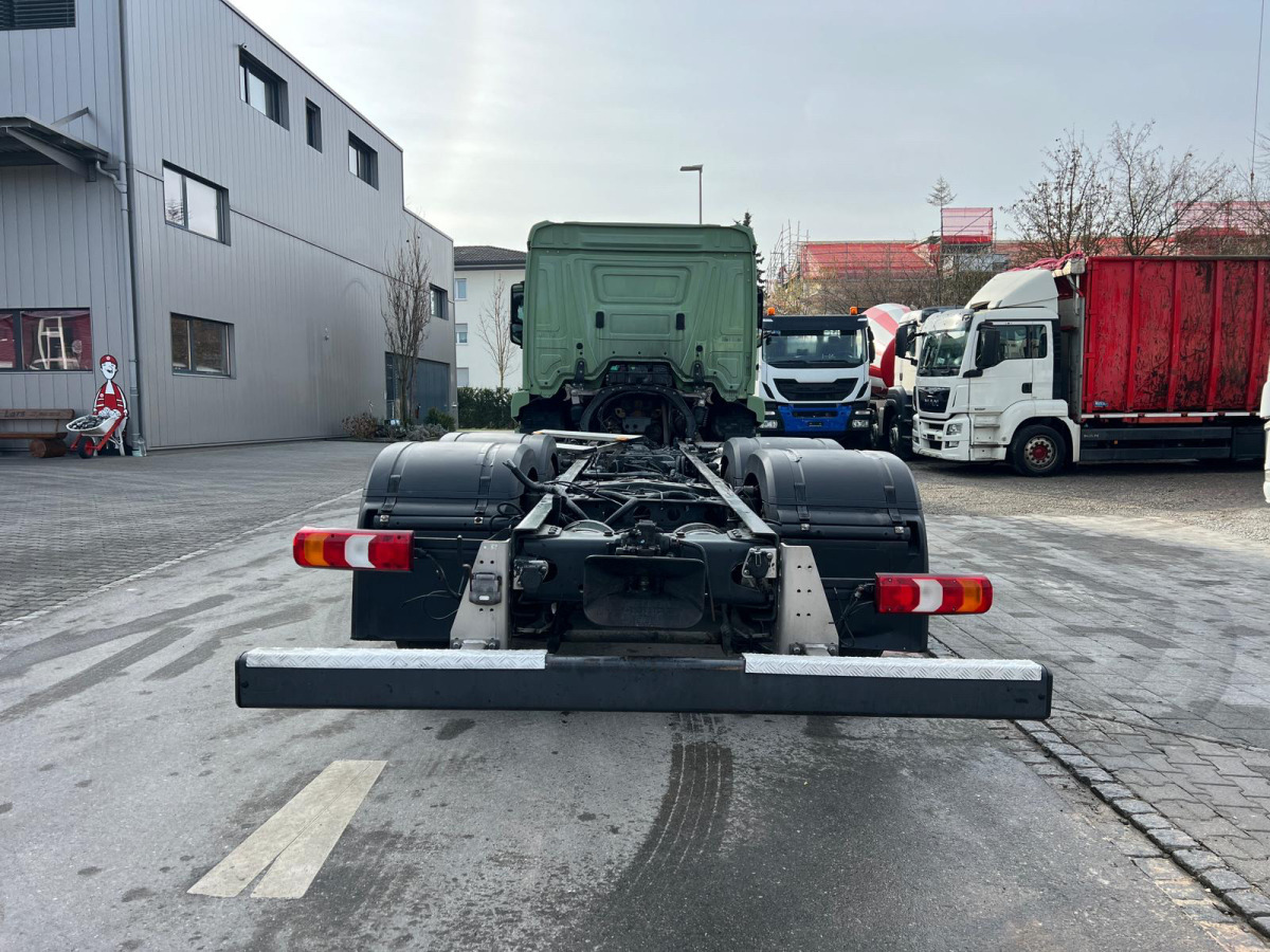 MERCEDES Actros 2543 6x2 - Chassi lastbil: bild 5 MERCEDES Actros 2543 6x2 - Chassi lastbil: bild 5