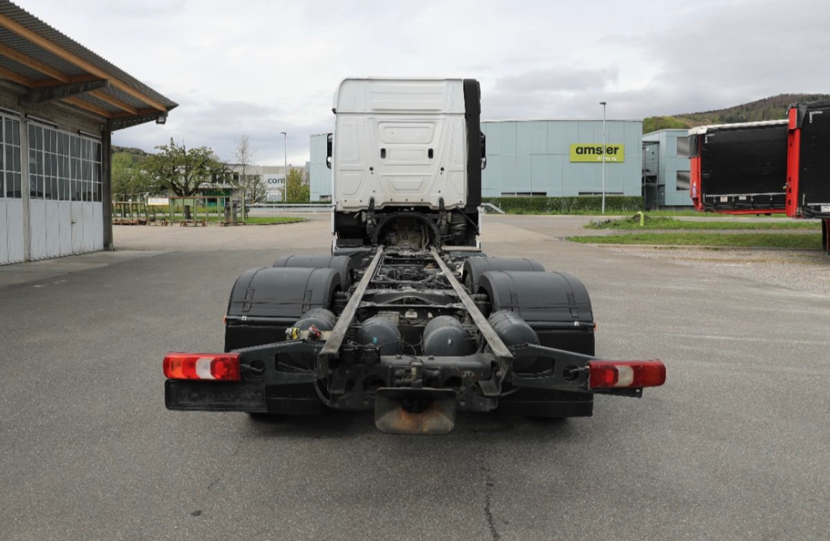 MERCEDES Actros 2548 6x2 - Chassi lastbil: bild 4 MERCEDES Actros 2548 6x2 - Chassi lastbil: bild 4